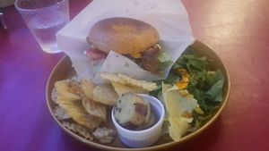 Bagels et garniture at Art Cafe ELK in Hiroshima