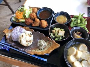 Plate with vegan chicken at Art Cafe ELK in Hiroshima