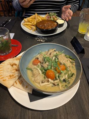 Thaise groene curry met vegan kip at Dordts Genoegen in Dordrecht