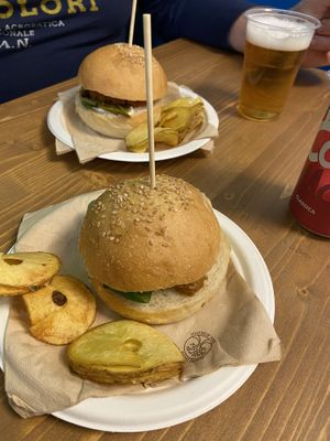 Mini Burger dell’inaugurazione   at  Van Ver Burger Garibaldi in Turin
