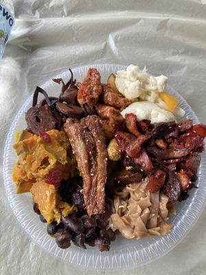 Economy rice. Great variety and delicious    at Yuan En Vegetarian  缘恩素食 in Penang