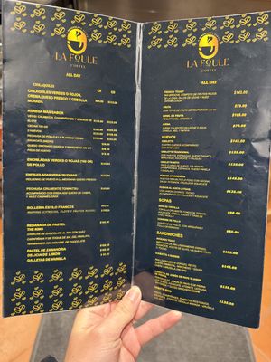 Menu  at La Foule Cafetería  in Ciudad De México
