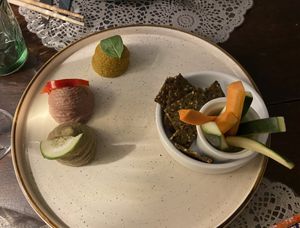 Tris di hummus  at Moon in Siracusa