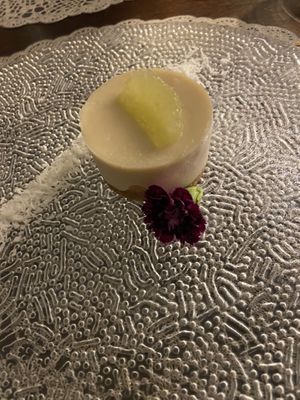 Cheese cake al limone   at Moon in Siracusa