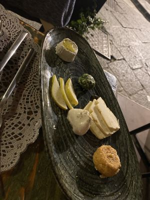 Vegan Cheese selection  at Moon in Siracusa