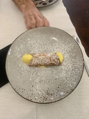 Chantilly cannolo is my favorite 🤩   at Moon in Siracusa