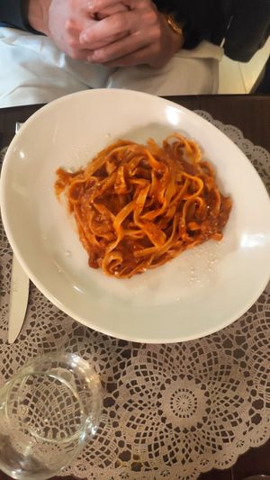 Tagliatelle al ragù di tempeh at Moon in Siracusa