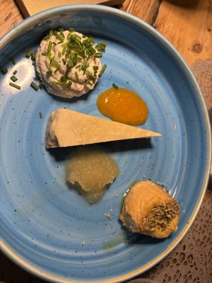 Käseplatte  at Moon in Siracusa