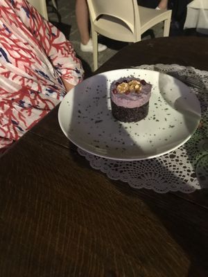 Pretty at Moon in Siracusa