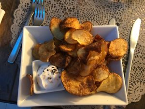 Chips at Moon in Siracusa