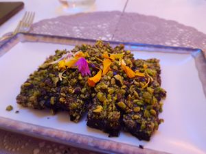 Tempeh With Pistachio Crust at Moon in Siracusa