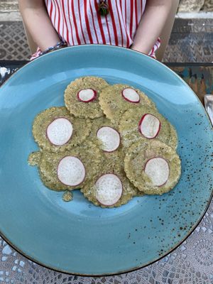 Ravioli stuffed with beetroot  at Moon in Siracusa