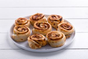 cinnamon rolls at Seeds in Tel Aviv