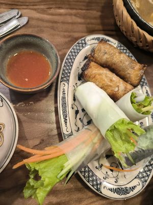 Vegan rolls three types at MẸT Vietnamese restaurant & Vegetarian Met 4 in Hà Nội