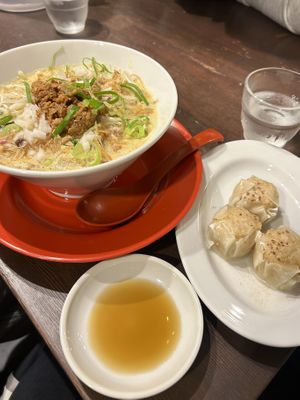  at ANDRYU★ - らーめん薬膳担々麺　アンドリュー★ in Osaka