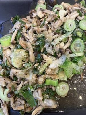 Mushrooms and onion   at Vegan mama in Chiang Mai