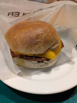 Vegan Burger at Neusiedler in Burgenland