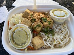 Make your own vegan bowl with Green Curry at Asian Box in Campbell