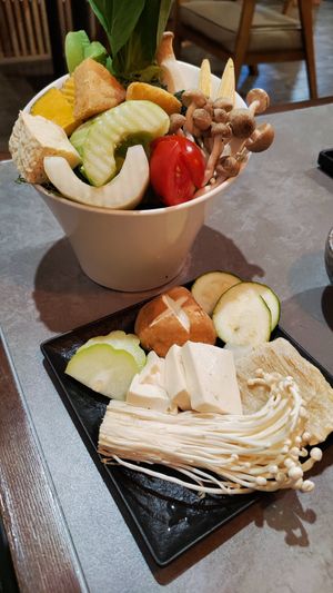 Dishes for Hotpot at 佐一茶屋 in Chiayi County