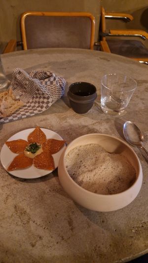  at Vivide in Paris