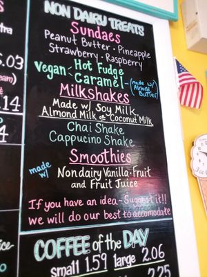 Non dairy sundae menu at Ice Cream Cafe in Orleans