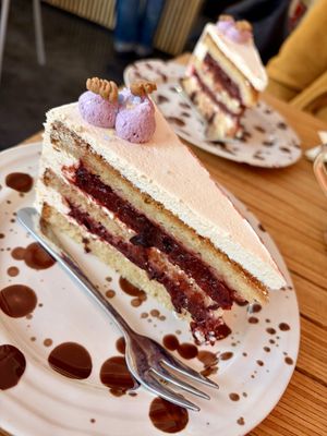 Pflaumen-Sahne-Torte  at Café Schwestis in Sachsen