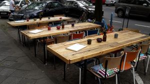 outside at Schnell Veg in Dusseldorf