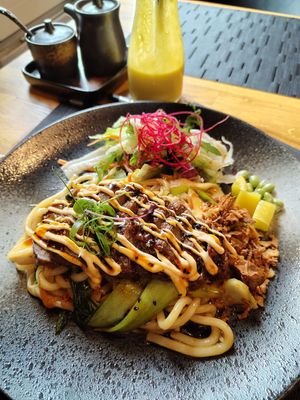  at Sen Vegan in Halle