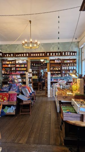Place with shop at Winterfeldt Schokoladen in Berlin