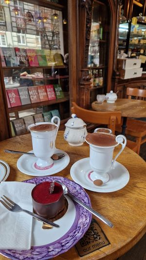 Vegan spanish chocolate at Winterfeldt Schokoladen in Berlin
