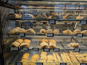 Sweet baked goods at Late Bäckerei Konditorei in Wien