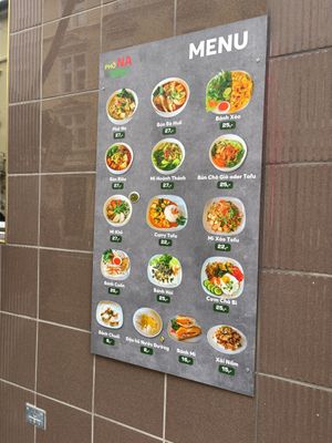 Dinner Menu  at Phở Na Vegi in Zurich