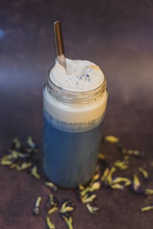 Blue Caramel Latte at Brunch-Bar Thun in Thun