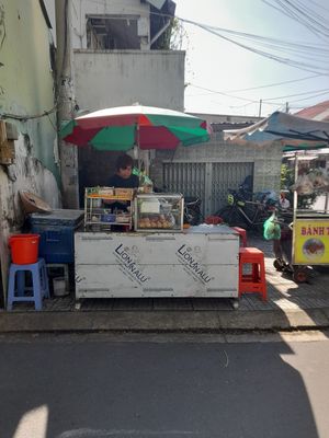 The street food restaurant at Bánh khọt chay cụ Be in Thành Phố Hồ Chí Minh