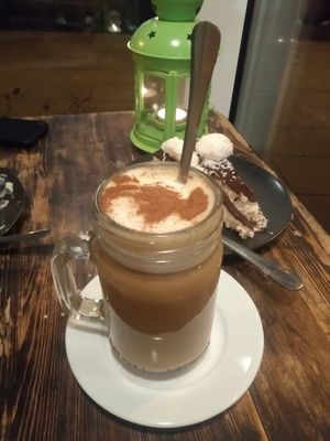 Pumpkin spice latte at Vege Miasto in Warsaw