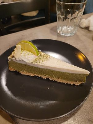 lime cake at Vege Miasto in Warsaw