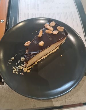 Nut cake at Vege Miasto in Warsaw