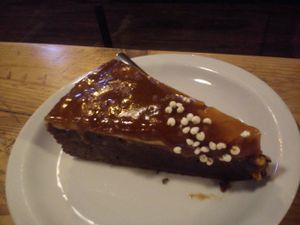 brownie and caramel at Vege Miasto in Warsaw