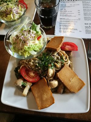 Kale pasta at Vege Miasto in Warsaw