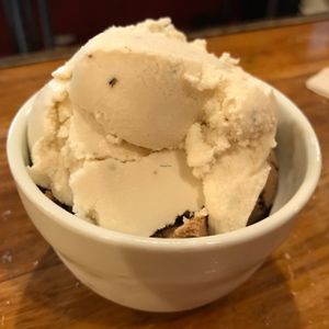vegan gelato- chocolate chai and vanilla cardamom at The Booch Bar in Hilo