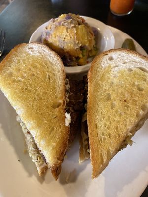 Tempeh Ruben  at The Booch Bar in Hilo