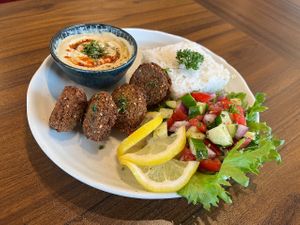 Falafel Plate with rice and fresh salad at Pam's Dine & Grill - パムズ ダイン アンド グリル in Hakone