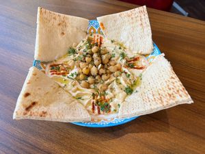 Fateh Hummus, a perfect main course dish at Pam's Dine & Grill - パムズ ダイン アンド グリル in Hakone