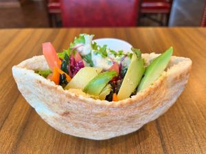 Avocado & Veggies pitta at Pam's Dine & Grill - パムズ ダイン アンド グリル in Hakone