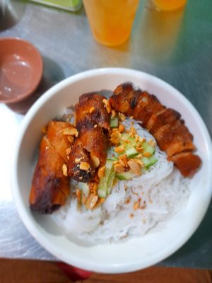 Vegan bun cha gio chay at Quán chay Cát tường in Thành Phố Hồ Chí Minh