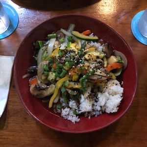Teriyaki Bowl (v) at Maui Brewing Co in Kahana