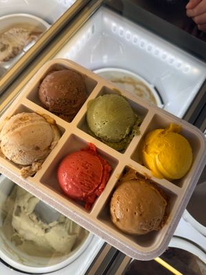 Ice cream to take home. Present ice cream boxes at Gelat del Mercat in Valencia
