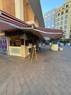  at Gelat del Mercat in Valencia