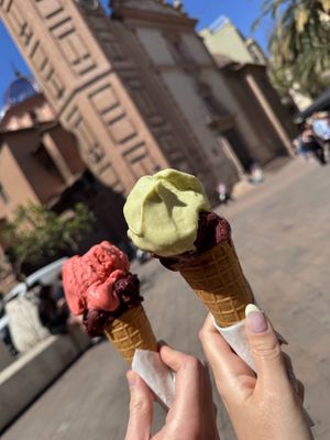 at Gelat del Mercat in Valencia