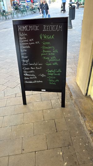   at Gelat del Mercat in Valencia